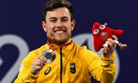 Vitor Tavares faz história ao conquistar medalha de bronze