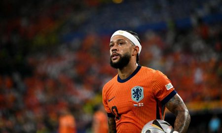 Corinthians fecha a contratação do atacante holandês Memphis Depay. (Foto: OZAN KOSE/AFP via Getty Images)