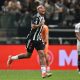 Deyverson fez dois gols do Atlético. (Foto: Pedro Vilela/Getty Images)