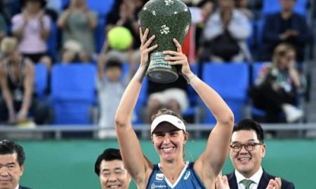 Bia Haddad com o troféu (Foto: Korea Open)