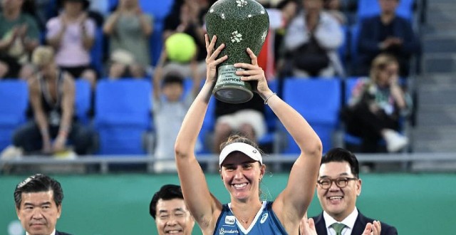 Bia Haddad com o troféu (Foto: Korea Open)