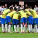 Brasil entra em campo contra o Equador (Foto: FREDERIC J. BROWN/AFP via Getty Images)