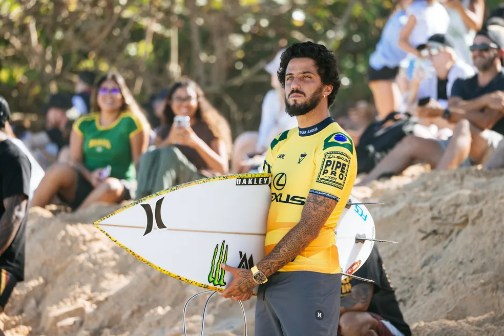 Filipe Toledo na etapa de Pipeline da WSL. (Foto: Brent Bielmann/World Surf League)