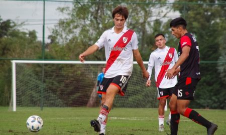 Formado na base do Athletico, jogador está no River Plate