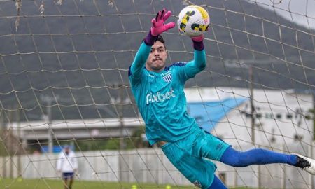 João Vitor retornou ao Avaí (Foto: Leandro Boeira / Avaí FC)