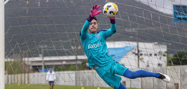 João Vitor retornou ao Avaí (Foto: Leandro Boeira / Avaí FC)