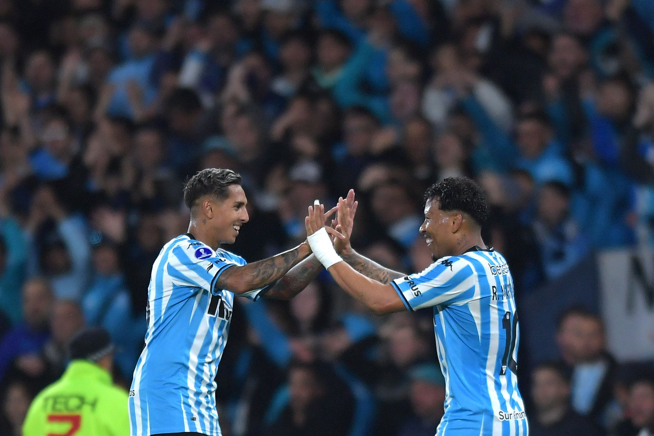 Racing venceu o Athletico (Foto: Marcelo Endelli/Getty Images)