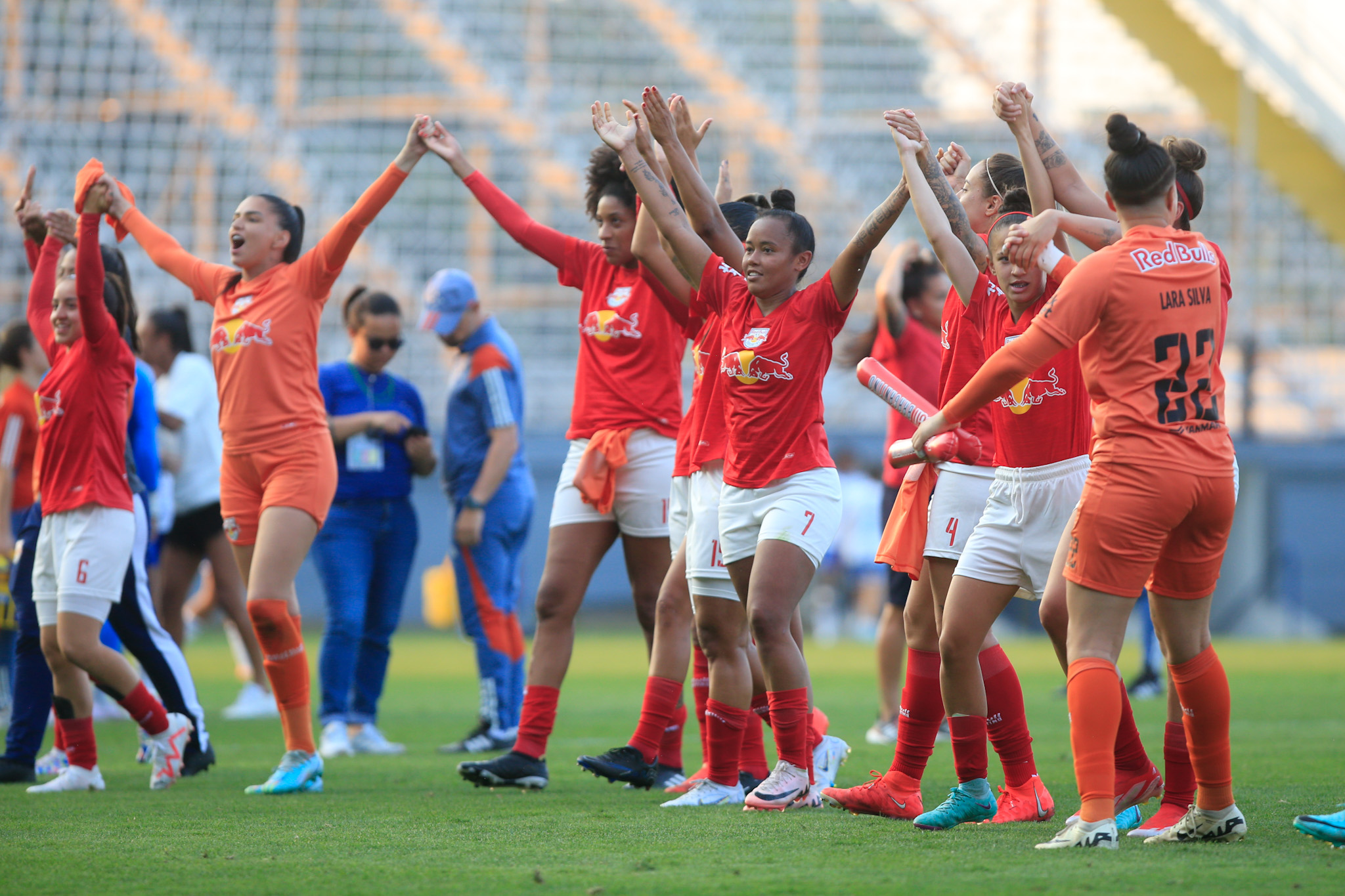 Jogadoras das Bragantinas. (Foto: Fernando Roberto/Red Bull Bragantino)