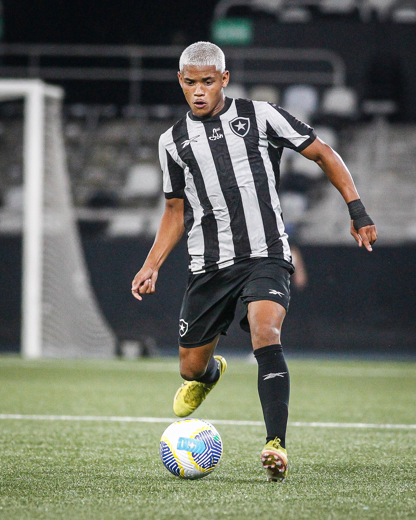 Vitinho. (Foto: Arthur Barreto/Botafogo)