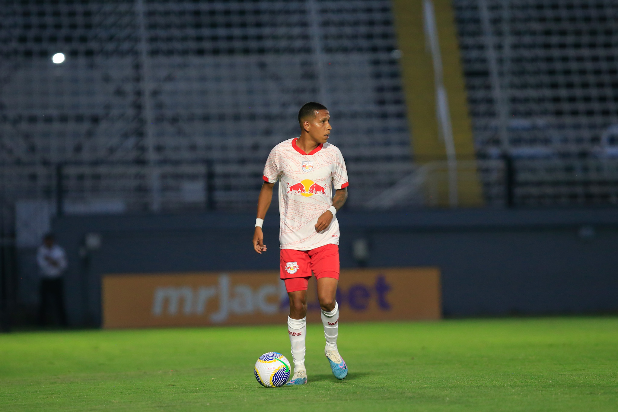 Vinícius Lago, jogador do time sub-23 do Red Bull Bragantino. (Foto: Fernando Roberto/Red Bull Bragantino)