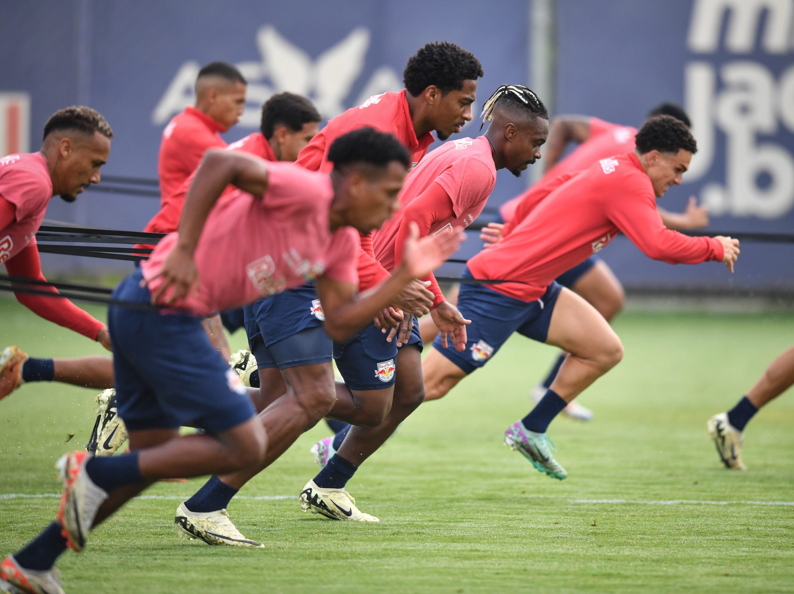 Jogadores do Red Bull Bragantino. (Foto: Ari Ferreira/Red Bull Bragantino)