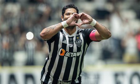 Hulk marca de pênalti, dá assistência e comanda vitória em jogo atrasado. Foto: Pedro Souza|Atlético-MG