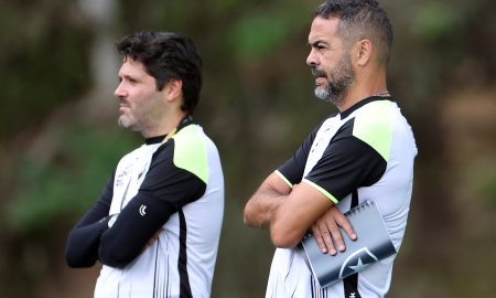 Artur Jorge durante o treino do Botafogo. ( Foto: Vitor Silva/Botafogo)