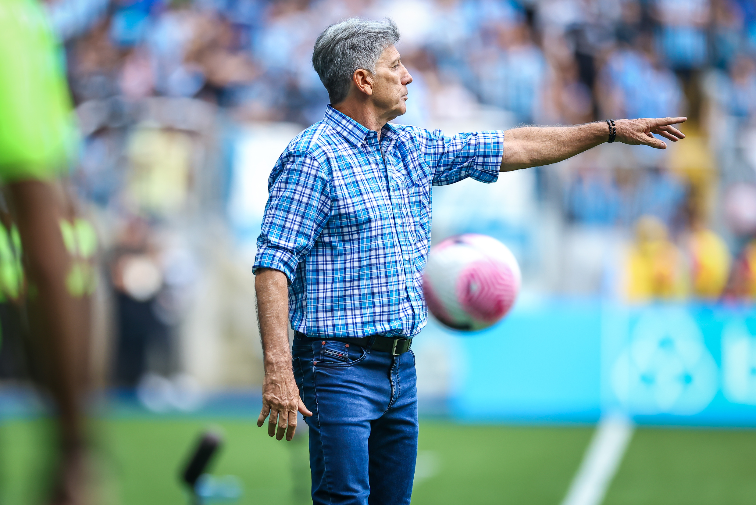 Renato valoriza vitória do Grêmio e diz entender vaias da torcida: 'coisa normal do futebol' (FOTO: LUCAS UEBEL/GRÊMIO FBPA)