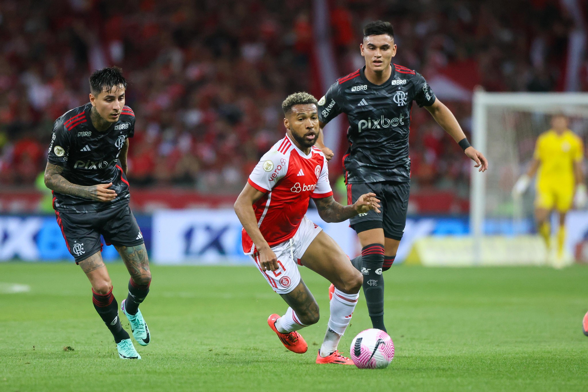 Em grande jogo, Internacional empatou com o Flamengo (Foto: Divulgação / Internacional)