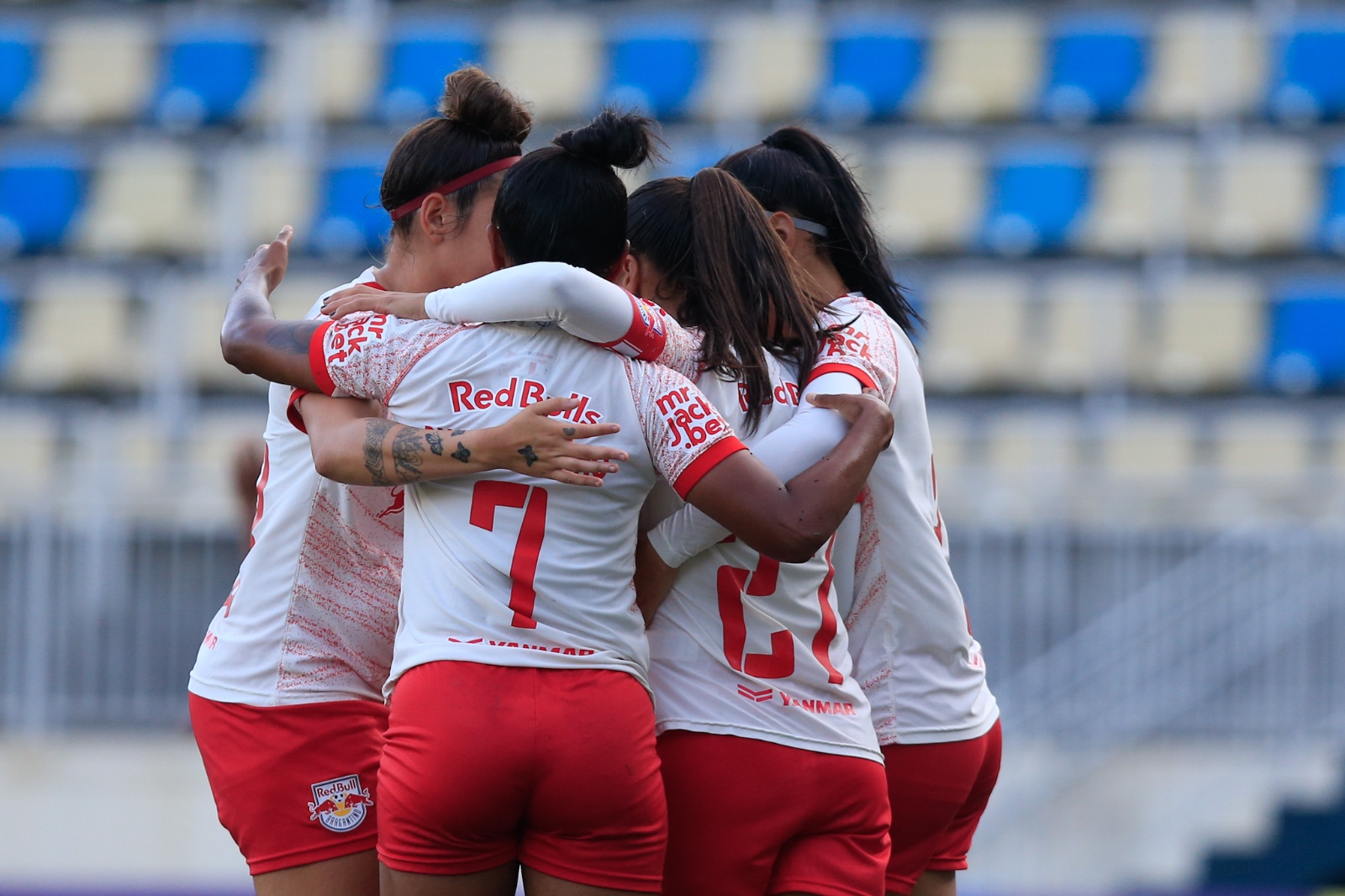 Jogadoras das Bragantinas. (Foto: Fernando Roberto/Red Bull Bragantino)