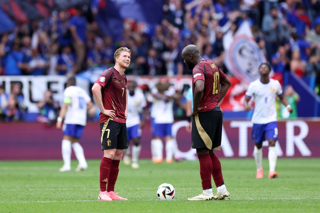 De Bruyne e Lukaku. (Foto: Alex Livesey/Getty Images)