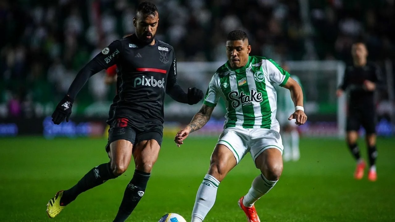 Flamengo e Juventude se enfrentam no Brasileirão (Foto: Fernando Alves/ECJ)