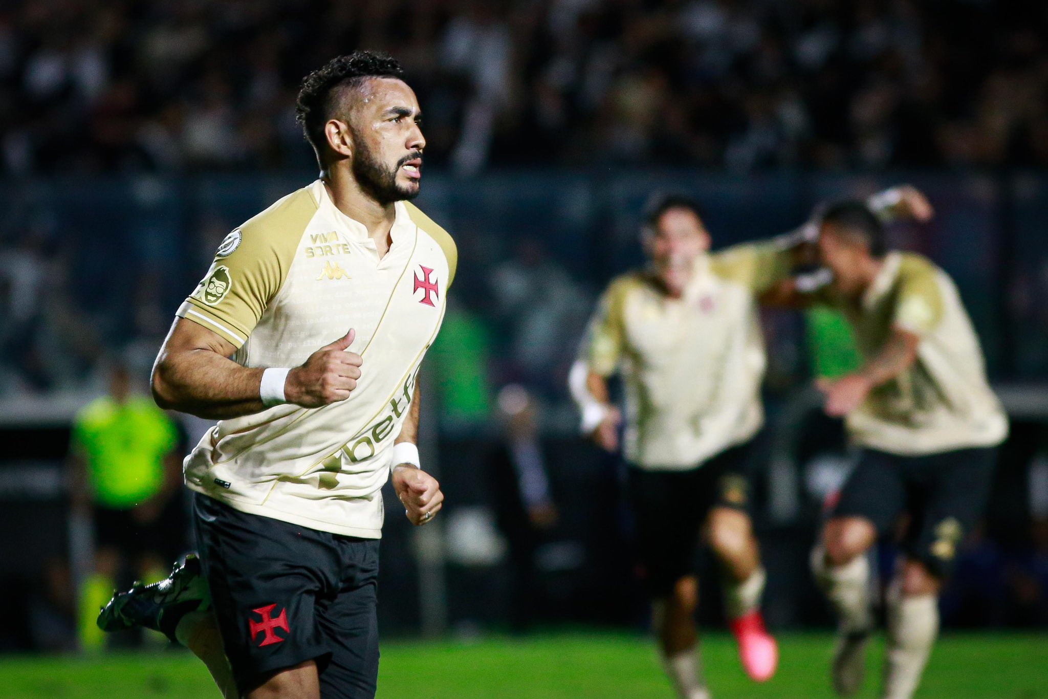 Vasco venceu e entra de vez na briga por vaga na Libertadores (Foto: Matheus Lima/ Vasco)