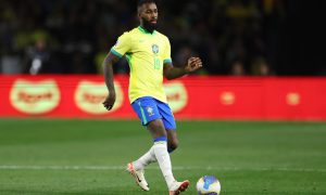 Gerson atuando pela seleção. Foto: Lucas Figueiredo/Getty Images