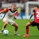 Leverkusen x Frankfurt. (Foto: Pau Barrena/Getty Images)