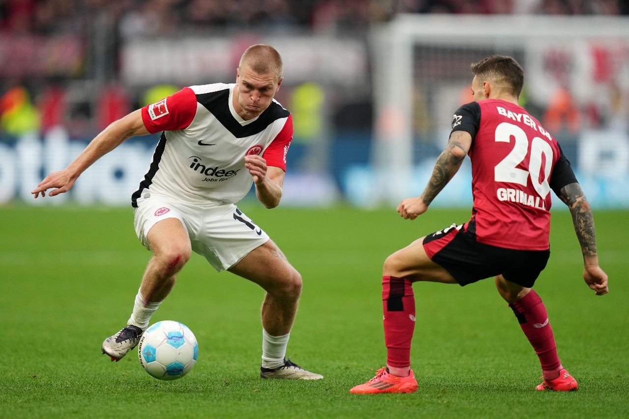 Leverkusen x Frankfurt. (Foto: Pau Barrena/Getty Images)