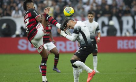 Matheuzinho e Bruno Henrique em Corinthians x Flamengo (Anderson Romano/AGIF)