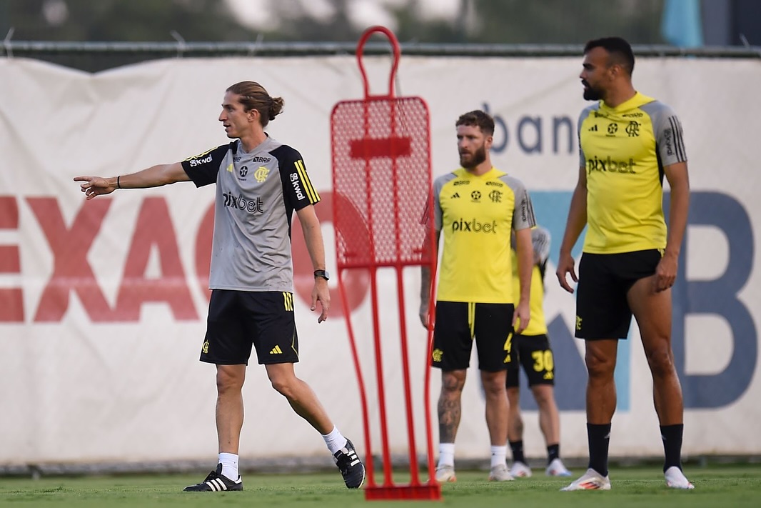 Filipe Luís é o novo técnico do Flamengo. Foto: Marcelo Cortes /CRF