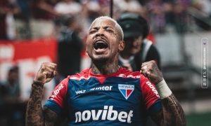 Marinho comemora seu gol na partida. (Foto: Matheus Lotif/FEC)