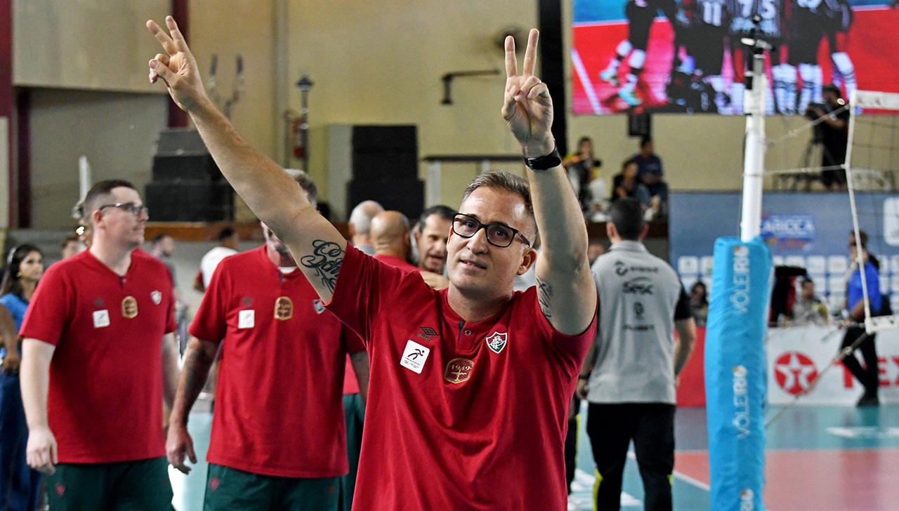 Técnico Guilherme Schmitz conquistou o Campeonato Carioca 2024 pelo Flu (Foto: Mailson Santana/FFC)