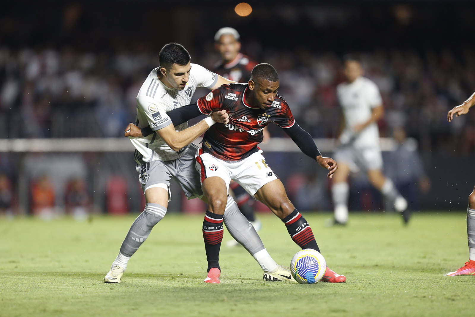 Foto de Rubens Chiri e Paulo Pinto/Saopaulofc.net