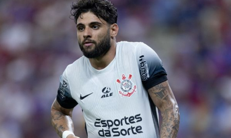 Yuri Alberto, atacante do Corinthians, está vivendo uma fase mágica, e Augusto Melo revela que pretende contar com o jogador em 2025. (Foto: Rodrigo Coca/Agência Corinthians)