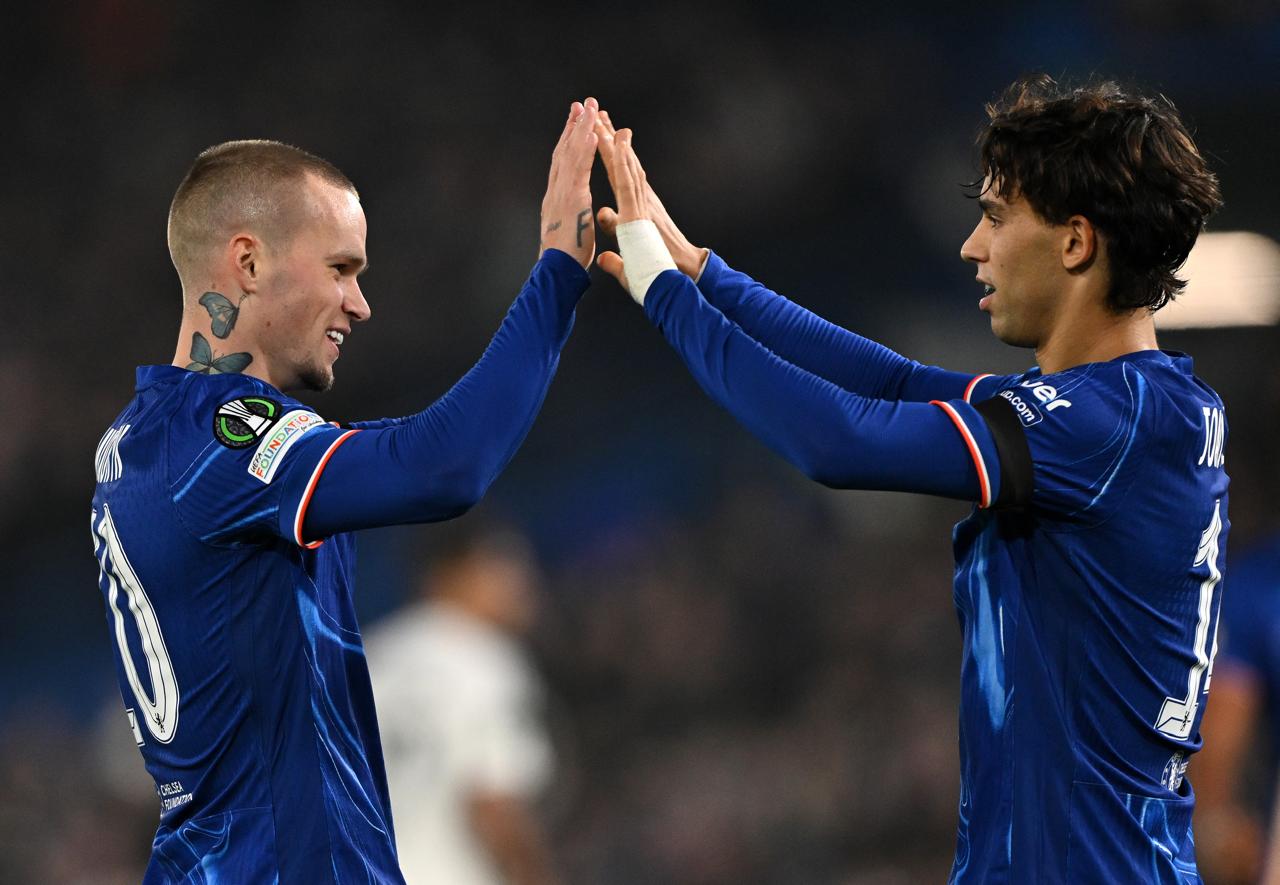 Mudryk e João Félix. (Foto: Mike Hewitt/Getty Images)