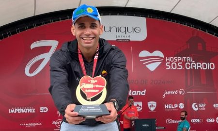 Ygor Caldas venceu a maratona de 42km masculina em Jurerê na categoria 25 a 29 anos (Foto: Arquivo pessoal)