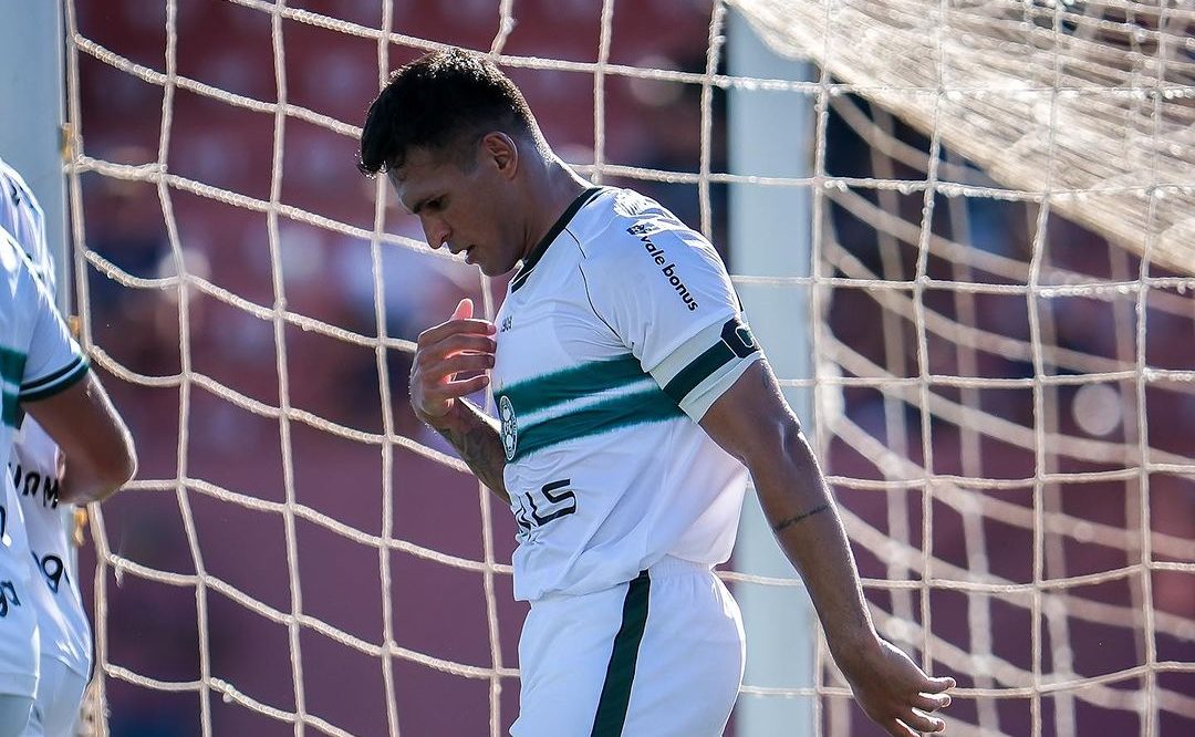 (Foto: Gabriel Thá/Coritiba)