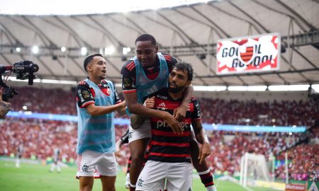 Gabigol foi o craque do primeiro jogo da decisão. Foto: Marcelo Cortes/CRF