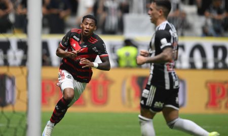 Gonzalo Plata faz o gol que dá o pentacampeonato da Copa do Brasil para o Flamengo. Photo by Pedro Vilela/Getty Images