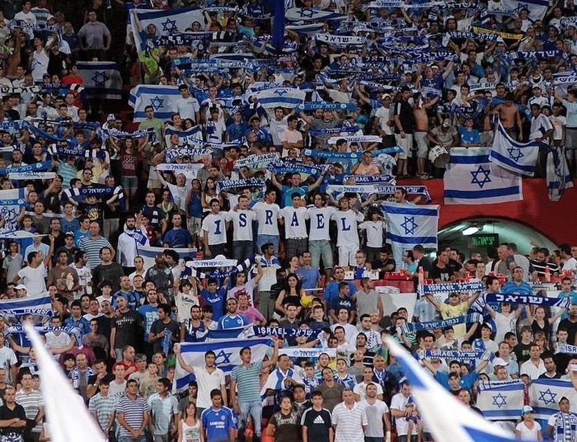 Torcida de Israel (Foto: Instagram/@benayoun15)