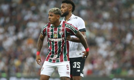 Futuro incerto para John Kennedy no Fluminense. (FOTO DE MARCELO GONÇALVES / FLUMINENSE FC)