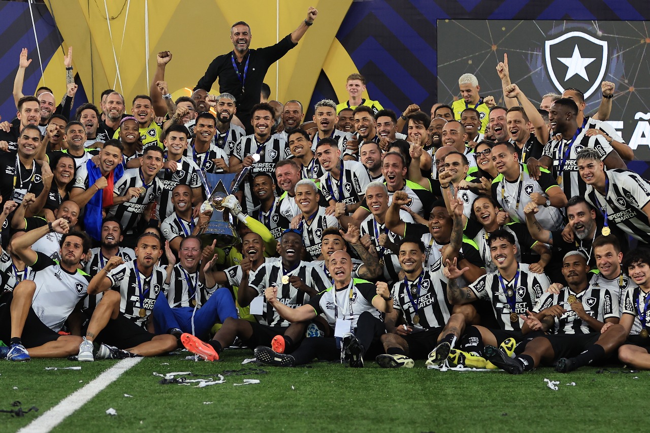 Botafogo comemorando o titulo. (Foto: Buda Mendes/Getty Images)