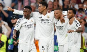 Jogadores do Real Madrid comemorando. (Foto: Divulgação/Real Madrid)