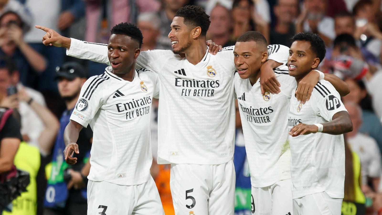 Jogadores do Real Madrid comemorando. (Foto: Divulgação/Real Madrid)