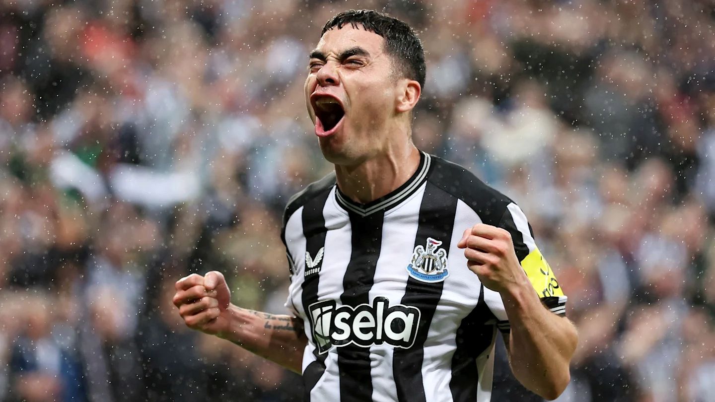 Miguel Almiron comemorando um gol do Newcastle. (Foto:Divulgação/Newcastle)