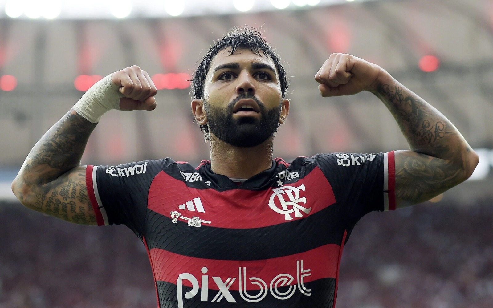 Gabigol se despede do Flamengo em jogo contra o Vitória (Foto: Thiago Ribeiro/AGIF)