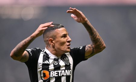 Corinthians notificou o Atlético Mineiro sobre o interesse da equipe pela contratação do lateral-esquerdo Guilherme Arana. (Photo by Pedro Vilela/Getty Images)