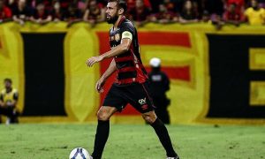 Luciano Castán em ação pelo Sport. (Foto: Paulo Paiva/SCR)