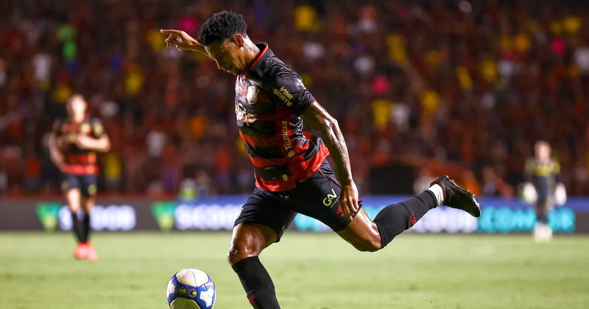 Felipinho atuando pelo Sport. (Foto: Paulo Paiva/SCR)