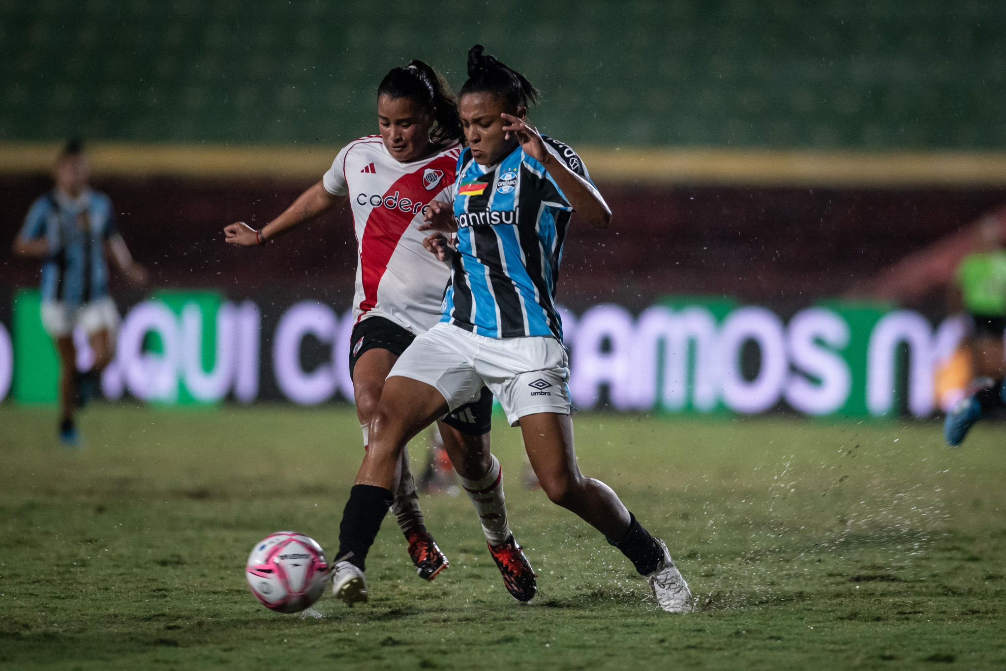 Atletas do River Plate são detidas por atos de racismo em jogo da Ladies Cup contra o Grêmio. (Foto: Divulgação/Grêmio)