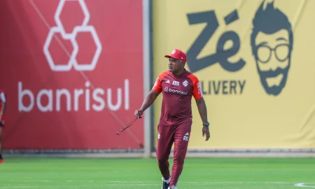 Inter finaliza treinos para estreia contra o México (Foto: Ricardo Duarte / Internacional)