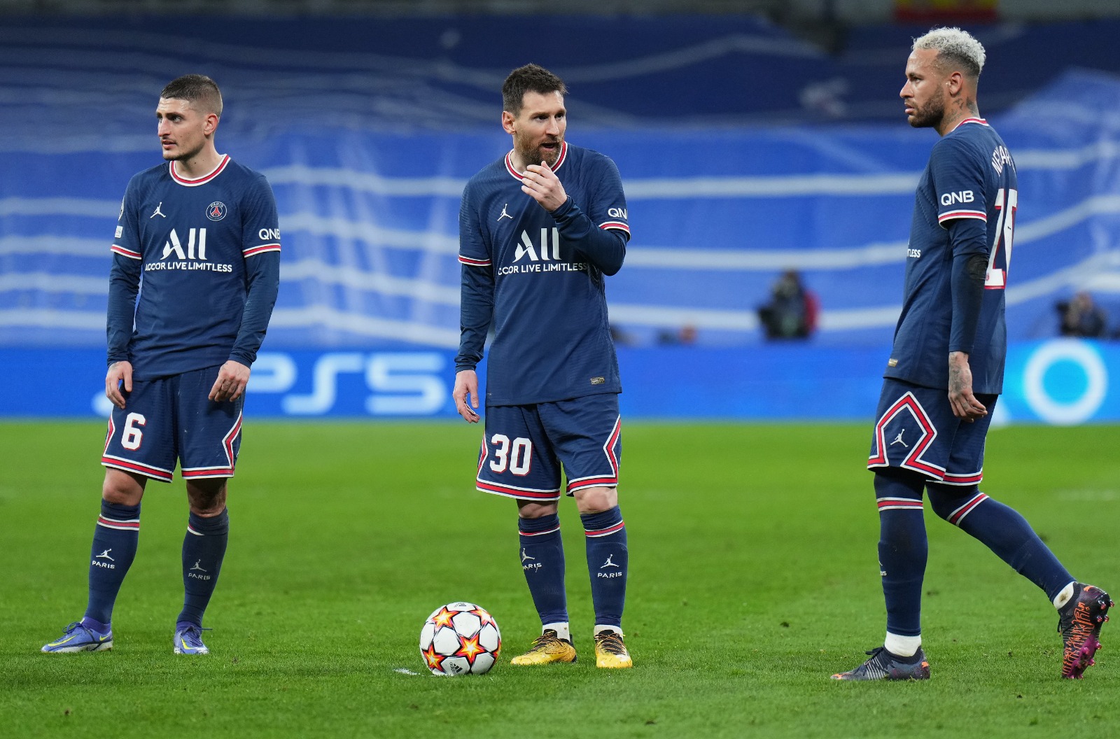 Neymar impulsiona negociações e Santos avalia possibilidade de trazer Marco Verratti (Photo by Angel Martinez/Getty Images)